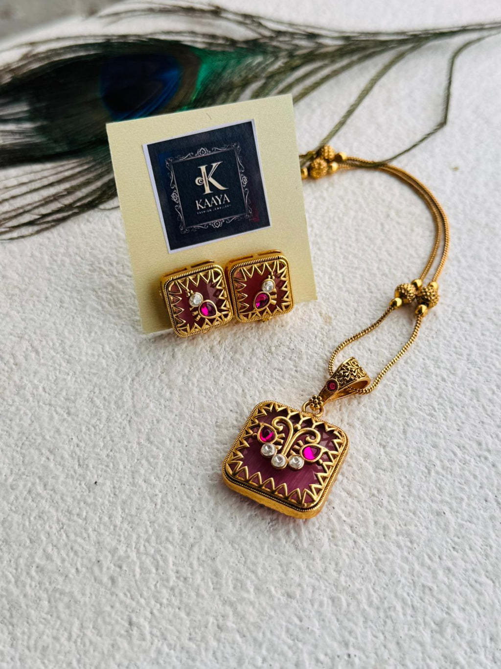 Elegant Square Ruby-Pink/Green Pendant Set
