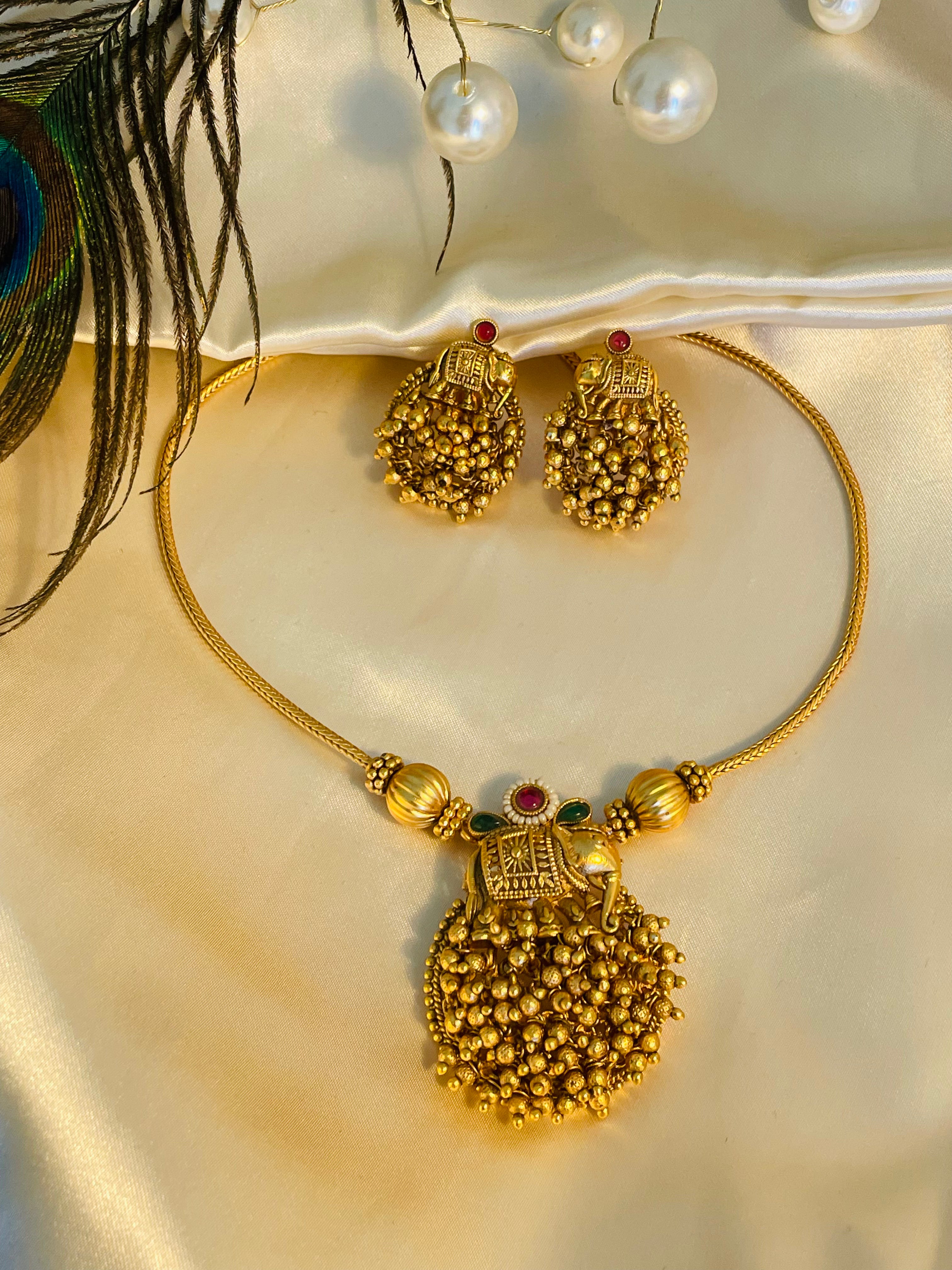 Temple Style - Elephant Round Chain Pendant Set