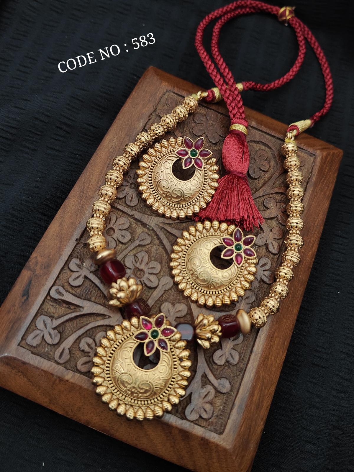 Long Set Red or Green Moti