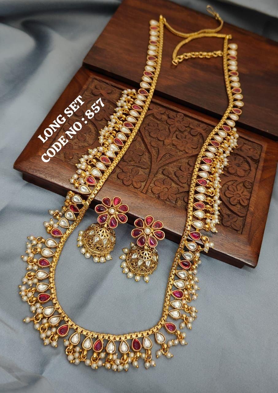 Long Set Green Stone Dools ER