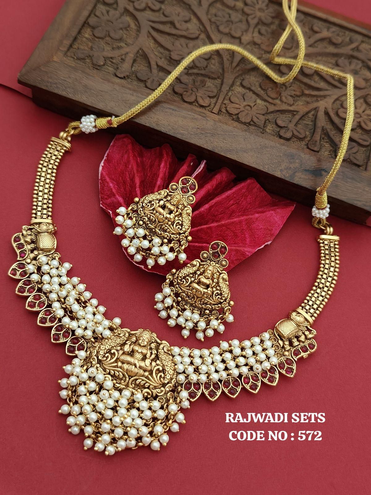 Mahalaxmi Rajwadi Set - White Moti