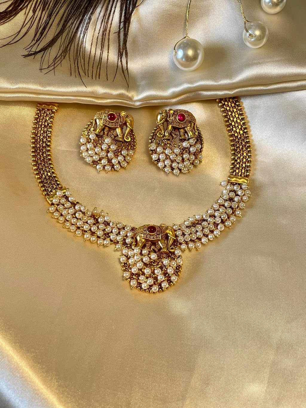 Antique Gold Elephant Choker Necklace Set